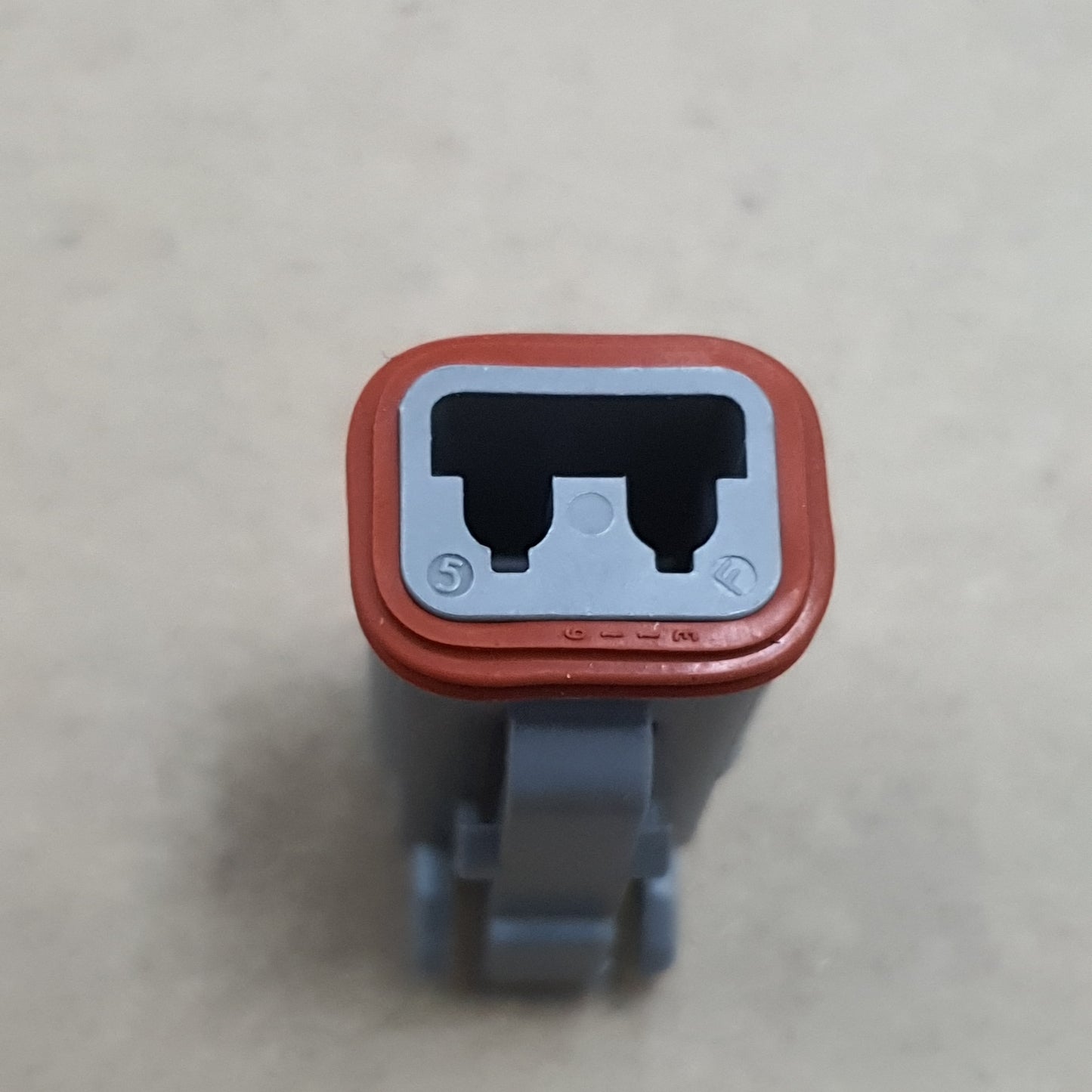 Connector DT06-2S